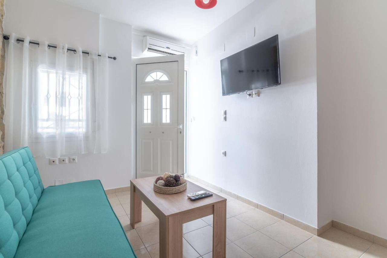 1 Bedroom Apartment Opposite Medical Center Ираклион Экстерьер фото
