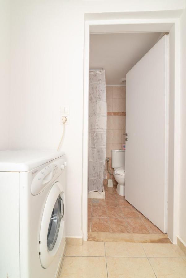 1 Bedroom Apartment Opposite Medical Center Ираклион Экстерьер фото