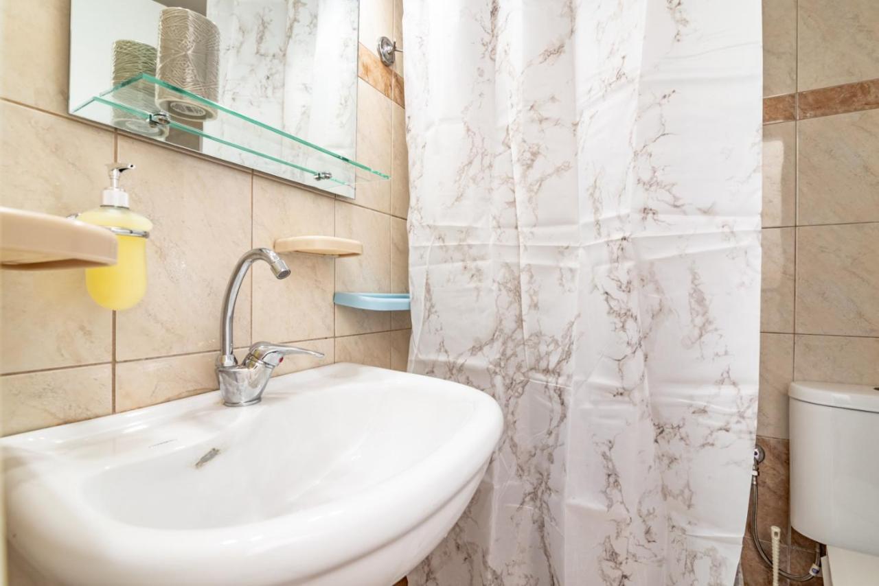 1 Bedroom Apartment Opposite Medical Center Ираклион Экстерьер фото